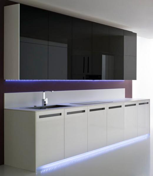 916-bep9 916 bep9 Bếp trắng tinh khôi phối thêm màu đẹp tạo điểm nhấn