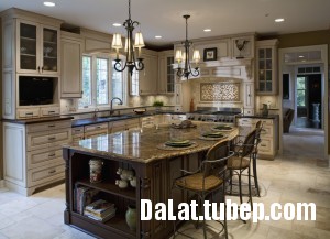 traditional-kitchen-cabinets 39